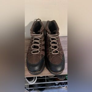 Cougar paws estimator boot size 10